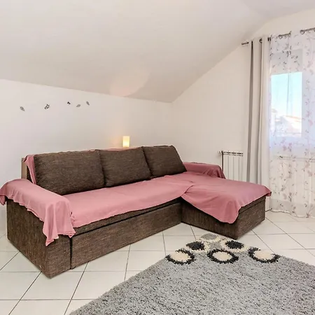 Apartman 1 Bedroom Cozy In